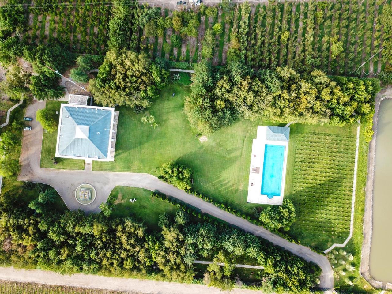Estancia Mendoza Wine Hotel ตูนูยัน ภายนอก รูปภาพ
