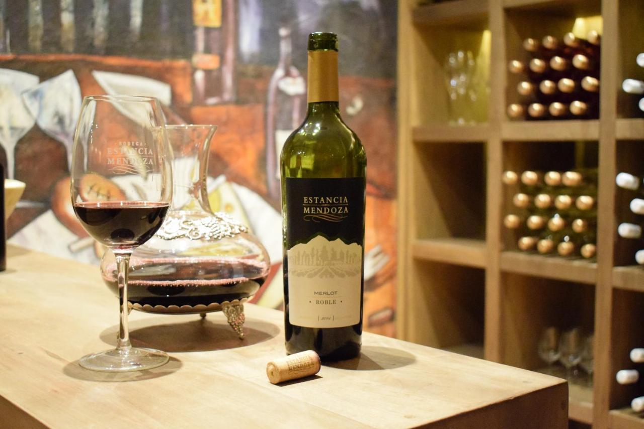Estancia Mendoza Wine Hotel ตูนูยัน ภายนอก รูปภาพ