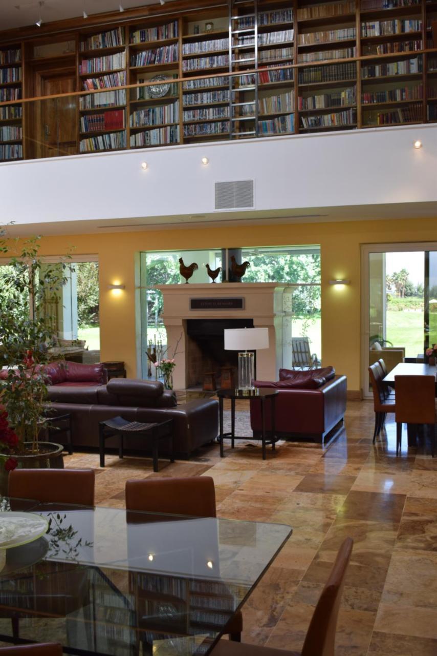 Estancia Mendoza Wine Hotel ตูนูยัน ภายนอก รูปภาพ