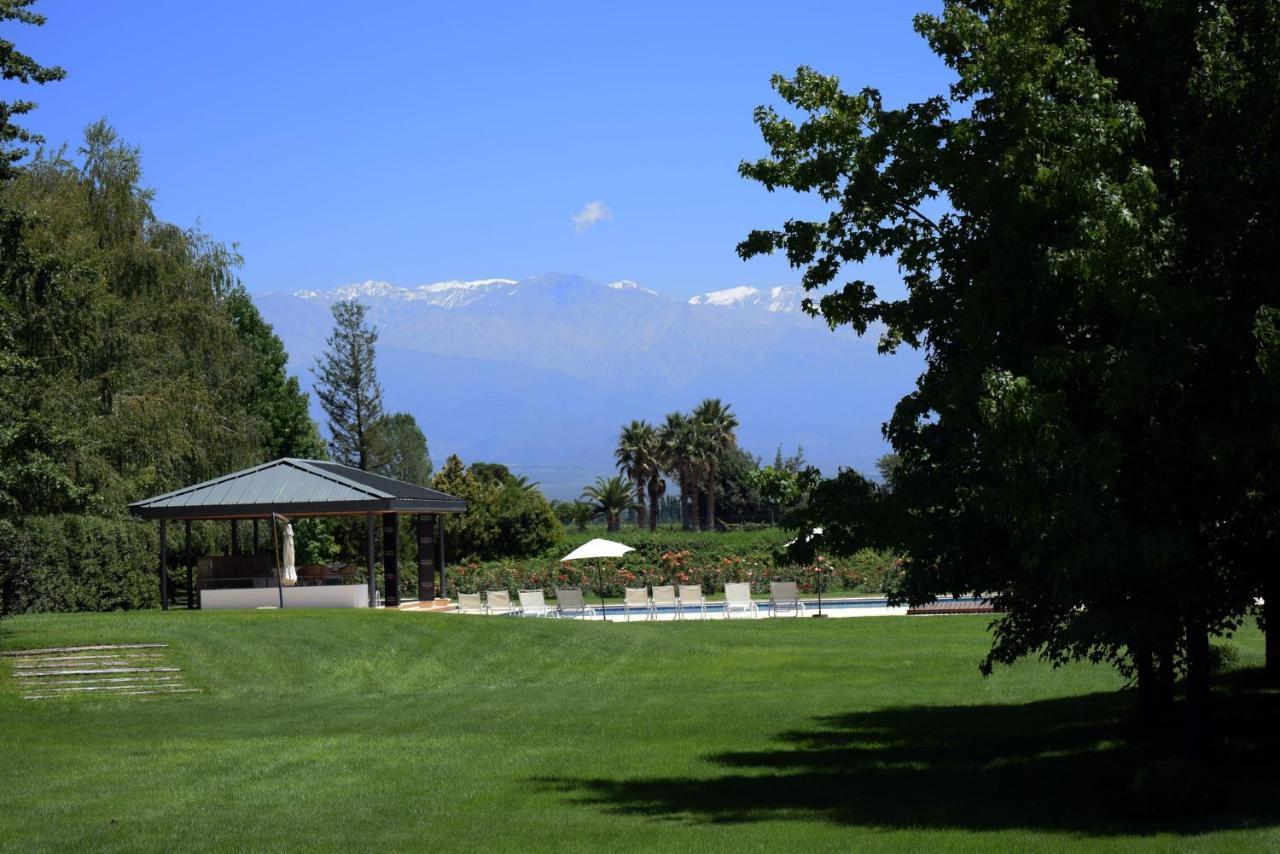 Estancia Mendoza Wine Hotel ตูนูยัน ภายนอก รูปภาพ