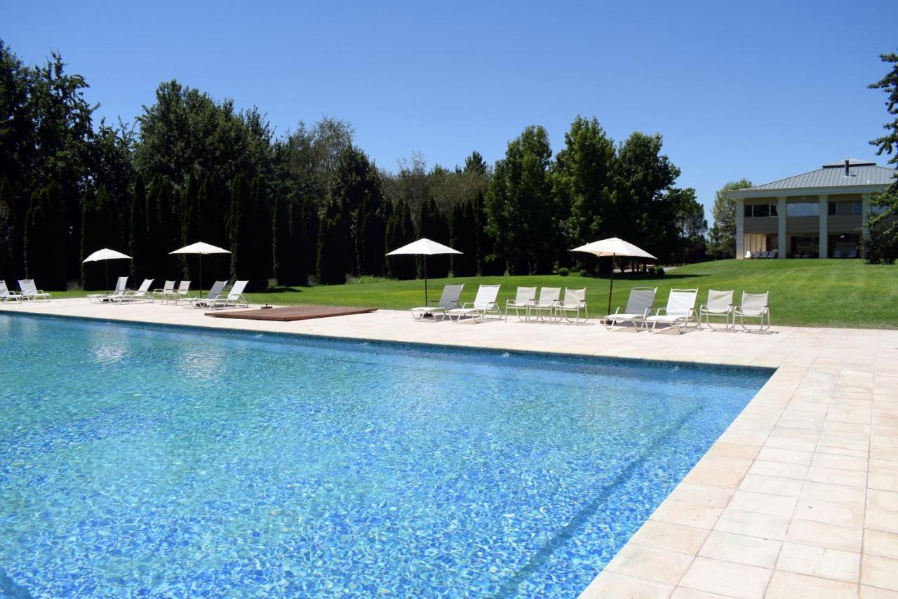 Estancia Mendoza Wine Hotel ตูนูยัน ภายนอก รูปภาพ